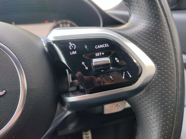 2021 Jaguar E-PACE X540 P250 SE SUV image 22