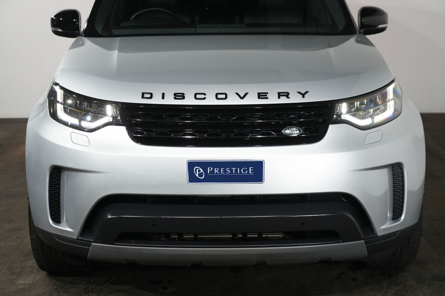 2020 Land Rover Discovery Series 5 Sd6 S SUV Image 3