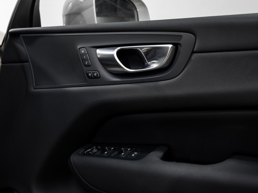 2026 Volvo XC60 UZ B5 Plus 2L Mild Hybrid AWD SUV Image 10