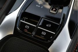 2025 MG HS AS33 Essence SUV