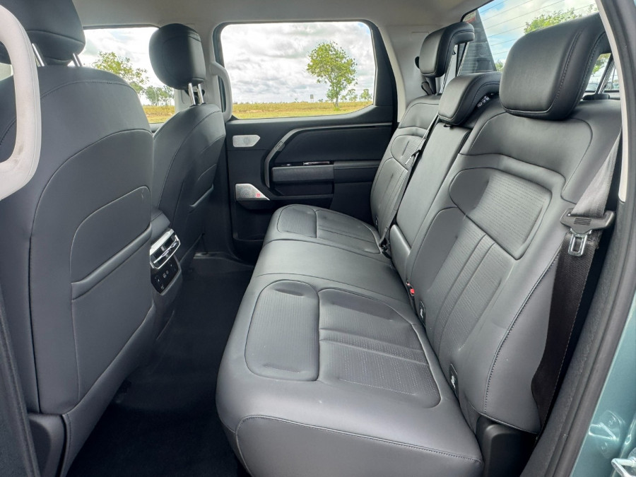 2025 LDV Terron 9 EKK1C Evolve Ute Image 13