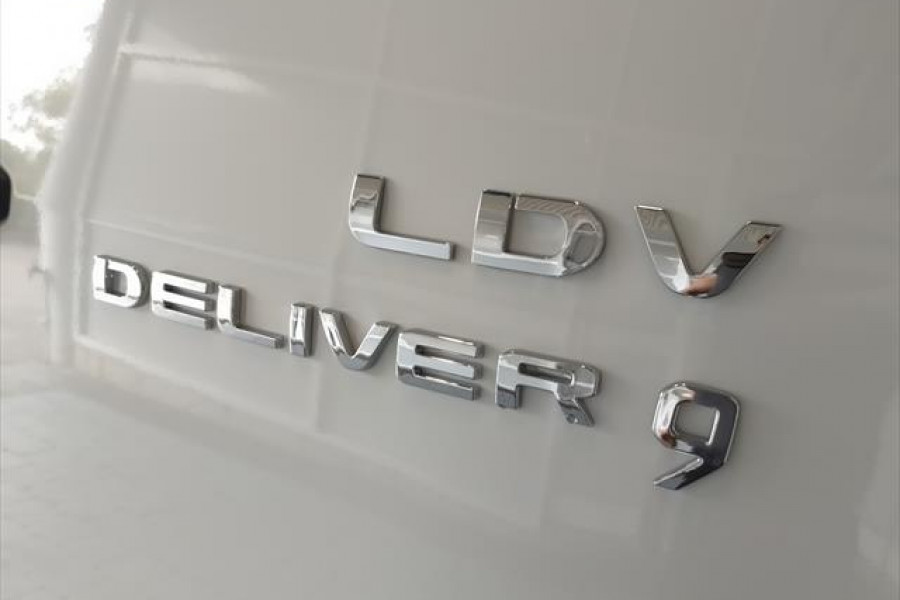 2025 MY24 LDV Deliver 9  LWB Van Image 12