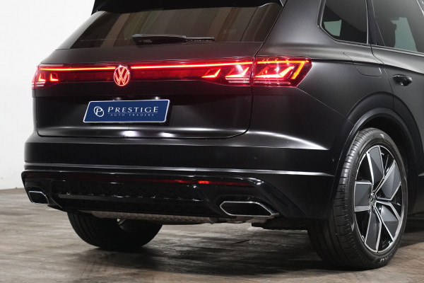 2024 Volkswagen Touareg 210TDI R-Line SUV Image 8