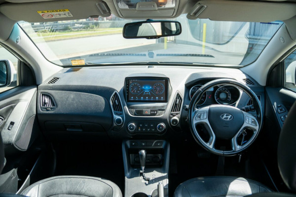 2013 MY14 Hyundai ix35 Series II SE SUV Image 16