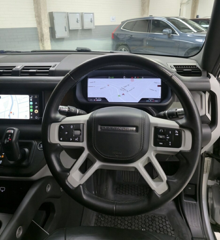 2020 Land Rover Defender L663 HSE SUV Image 11