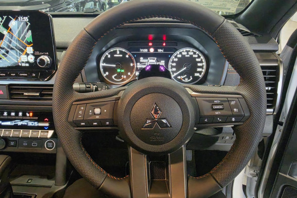 2026 Mitsubishi Triton MV GSR Ute Image 23