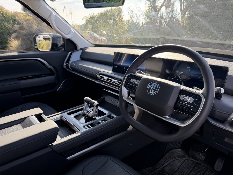 2026 MG U9 Explore Pro Ute Image 6