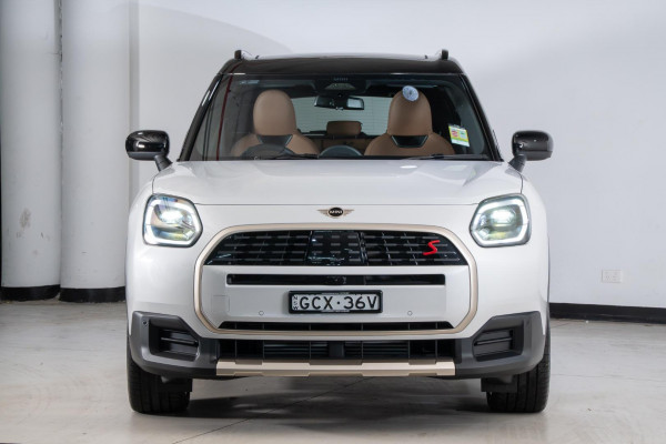 2026 MY25 MINI Countryman U25 S Favoured SUV image 2
