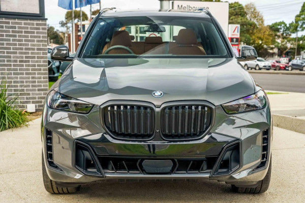 2026 BMW X5 G05 LCI xDrive50e M Sport SUV image 2