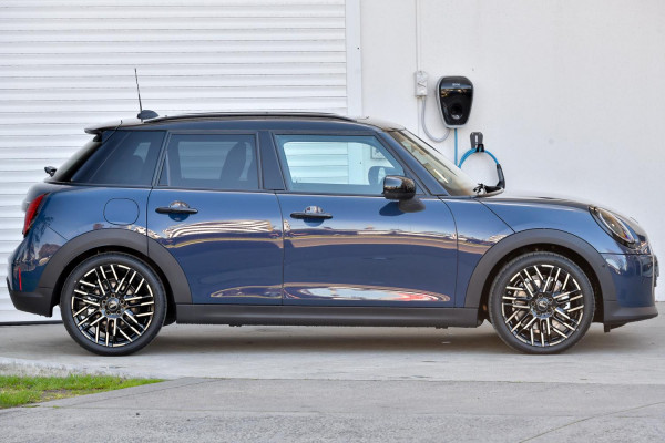 2026 MINI Cooper F65 C Favoured Hatch image 3