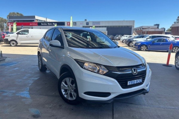 2017 Honda HR-V VTi SUV