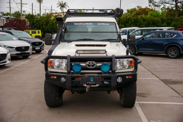 2019 Toyota LandCruiser VDJ78R GXL Troopcarrier SUV Image 6