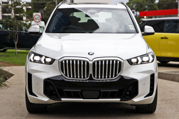 2025 BMW X5 G05 LCI xDrive30d M Sport SUV image 2