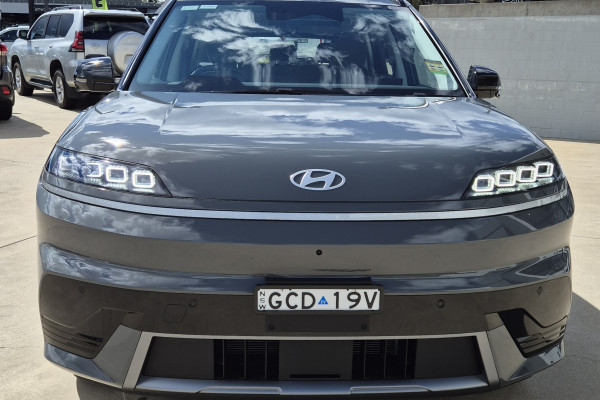 2026 Hyundai ELEXIO OE1.V1  SUV Image 2