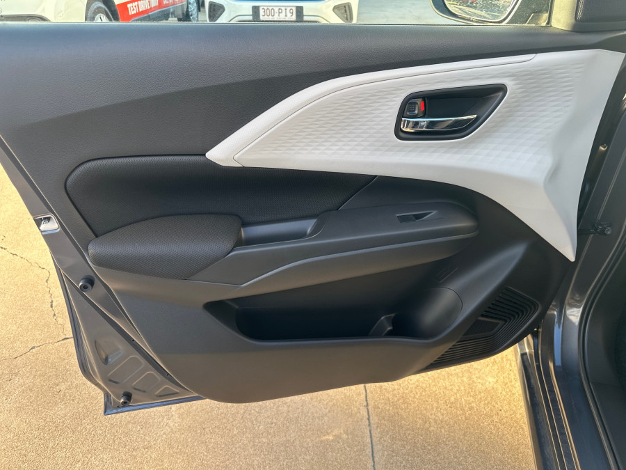 2025 Suzuki Swift Hybrid UZ Hybrid Plus Hatch Image 8