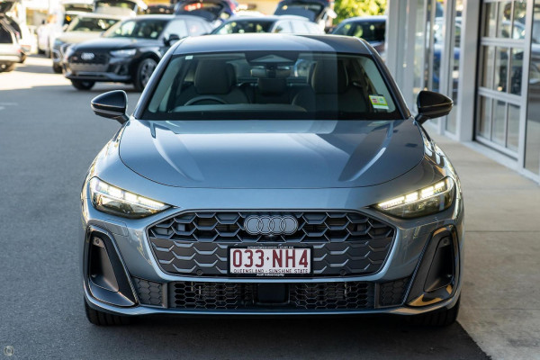 2025 Audi A5 B10 TFSI 150kW S line Sedan image 4