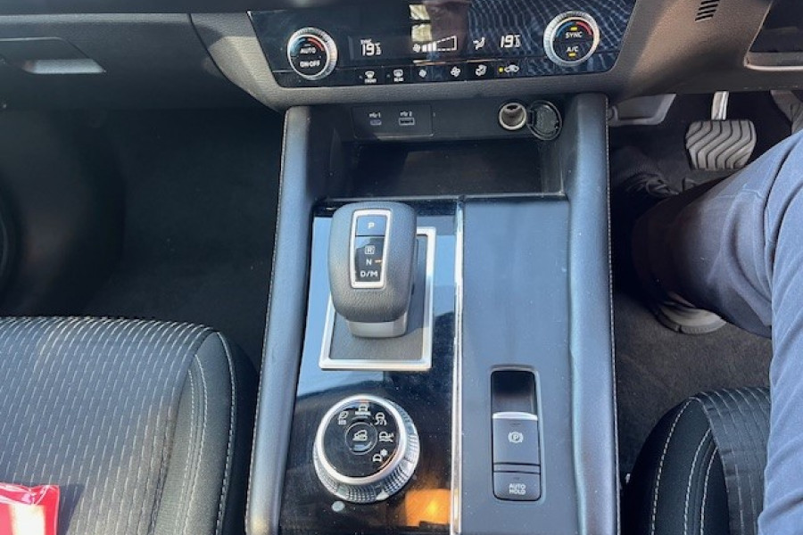 2021 MY22 Mitsubishi Outlander ZM ES Wagon Image 31