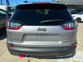 2021 Jeep Cherokee KL Trailhawk SUV image 5