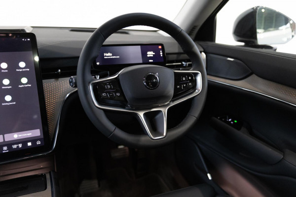 2025 Volvo EX90 No Series Plus Twin Motor SUV Image 19
