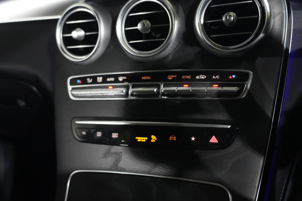 2021 Mercedes-Benz GLC-Class GLC300 SUV Image 17