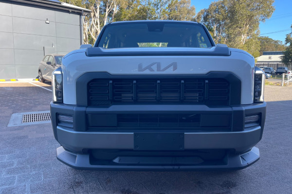 2025 MY26 Kia Tasman TK SX Cab Chassis Image 9