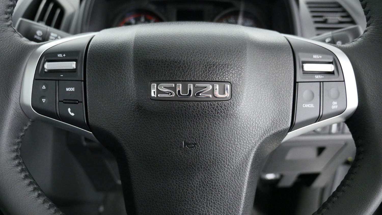 2020 MY19 Isuzu UTE D-MAX SX Single Cab Chassis Low-Ride 4x2  Cab Chassis Image 23