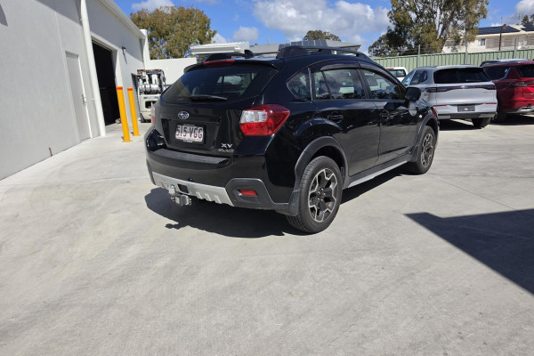 2014 Subaru XV G4-X 2.0i-S SUV Image 13