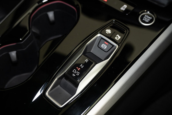 2025 Audi A5 B10 TFSI 150kW S line Sedan image 13