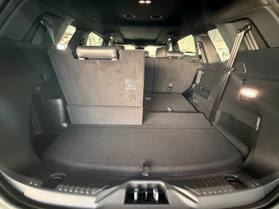 2026 MY26.5 Ford Everest UB Platinum SUV Image 18