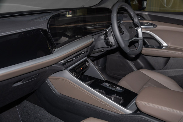 2025 Audi Q5 GU TFSI 150kW SUV image 8