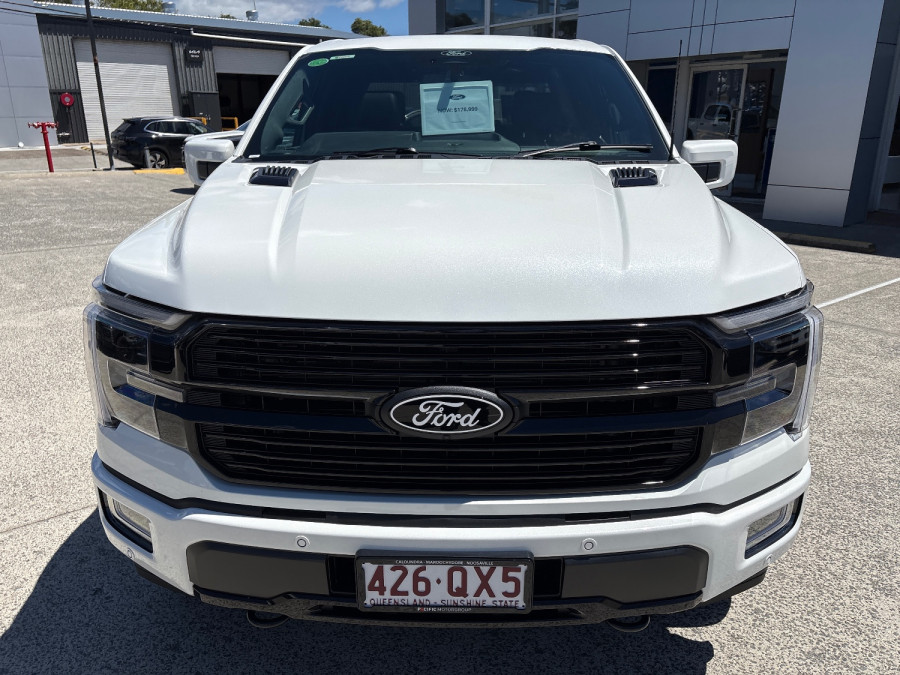 2024 Ford F-150  Platinum Dual Cab Image 6