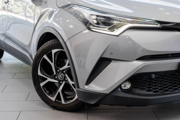 2019 Toyota C-HR NGX10R Koba SUV Image 6