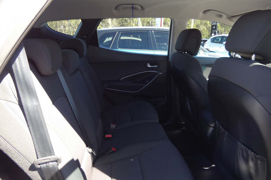 2015 Hyundai Santa Fe DM MY15 ACTIVE CRDI 4X4 SUV Image 10