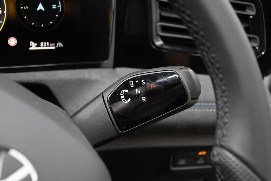 2026 Volkswagen Tiguan CT 200TSI eHybrid R-Line SUV Image 14