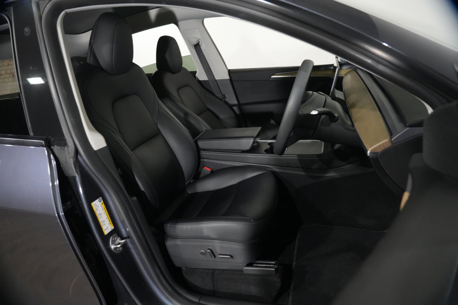 2023 Tesla Model Y  Performance SUV