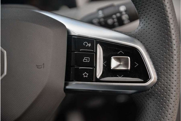 2026 MG MGS5 EV ZS3EM Essence 49 SUV Image 6