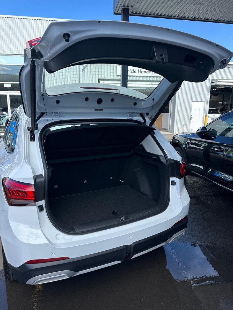 2026 MY26.5 MG ZS ZS32 Essence Hybrid+ SUV Image 16