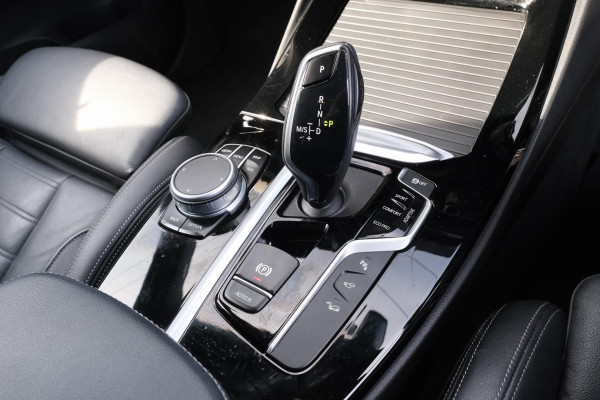 2021 BMW X3 G01 xDrive20d SUV Image 16