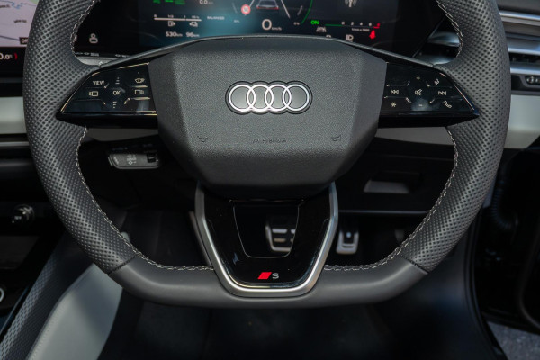2025 Audi A5 B10 e-hybrid S-Line Sedan image 11