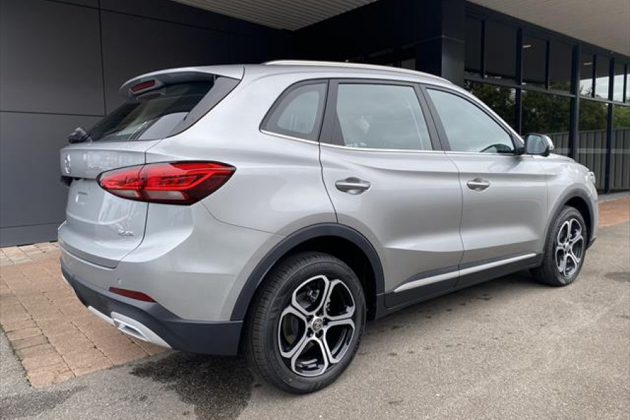 2025 MG ZS ZS32 Essence SUV Image 11