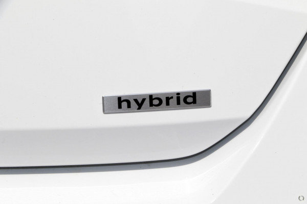 2026 Hyundai i30 CN7.V4 Elite Hybrid Sedan Image 6