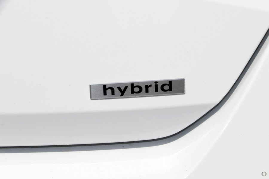 2026 Hyundai i30 CN7.V4 Elite Hybrid Sedan Image 6