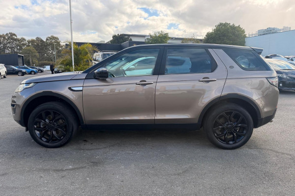 2015 Land Rover Discovery Sport L550 TD4 HSE SUV Image 10