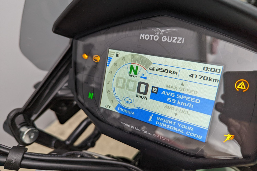 2021 Moto Guzzi V85 V85 TT Centenario