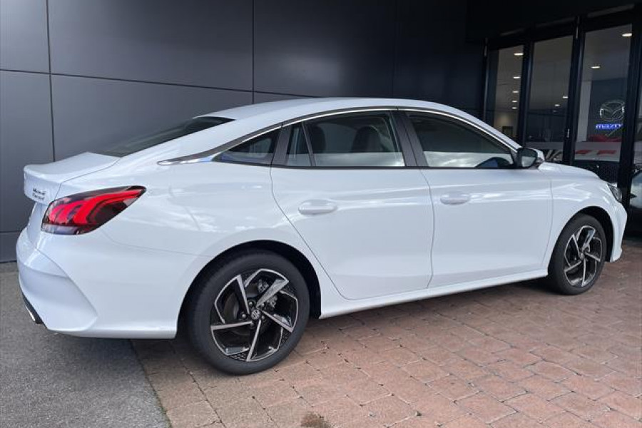 2024 MG MG5 AP32 Essence Sedan Image 18