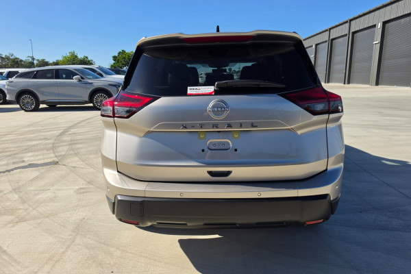2026 Nissan X-Trail T33 Ti SUV Image 6