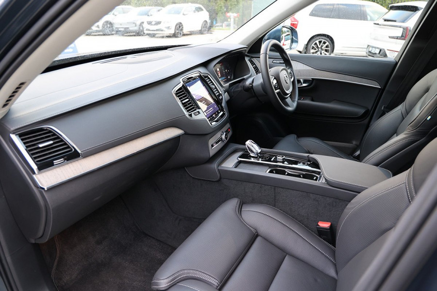 2024 MY25 Volvo XC90 L Series Ultra B6 Bright SUV Image 28