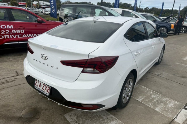 2020 Hyundai Elantra AD.2 Go Sedan Image 4
