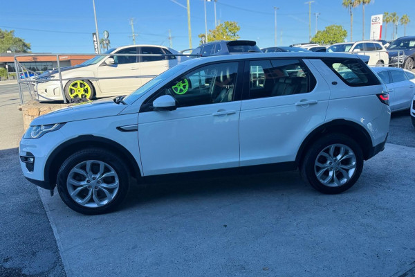 2018 MY19 Land Rover Discovery Sport L550 SD4 HSE SUV Image 9