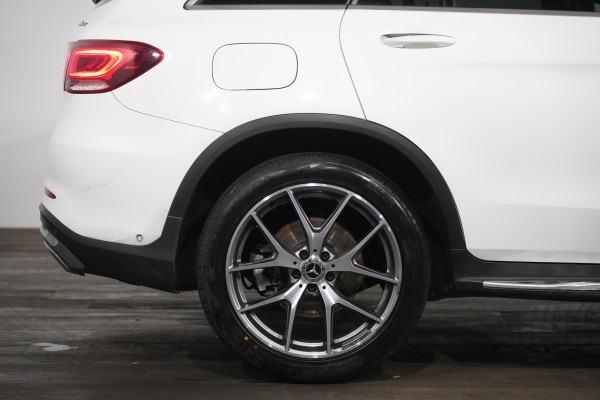 2020 Mercedes-Benz GLC-Class GLC300 SUV Image 6